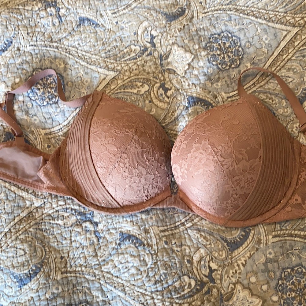 Victoria’s Secret Pink Bra Dream Angels 34DD